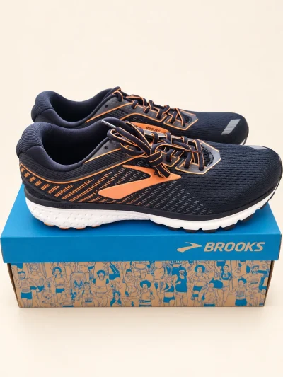 Brooks Ghost 12 Men’s Running Shoes — UK 9.5 — product photograph