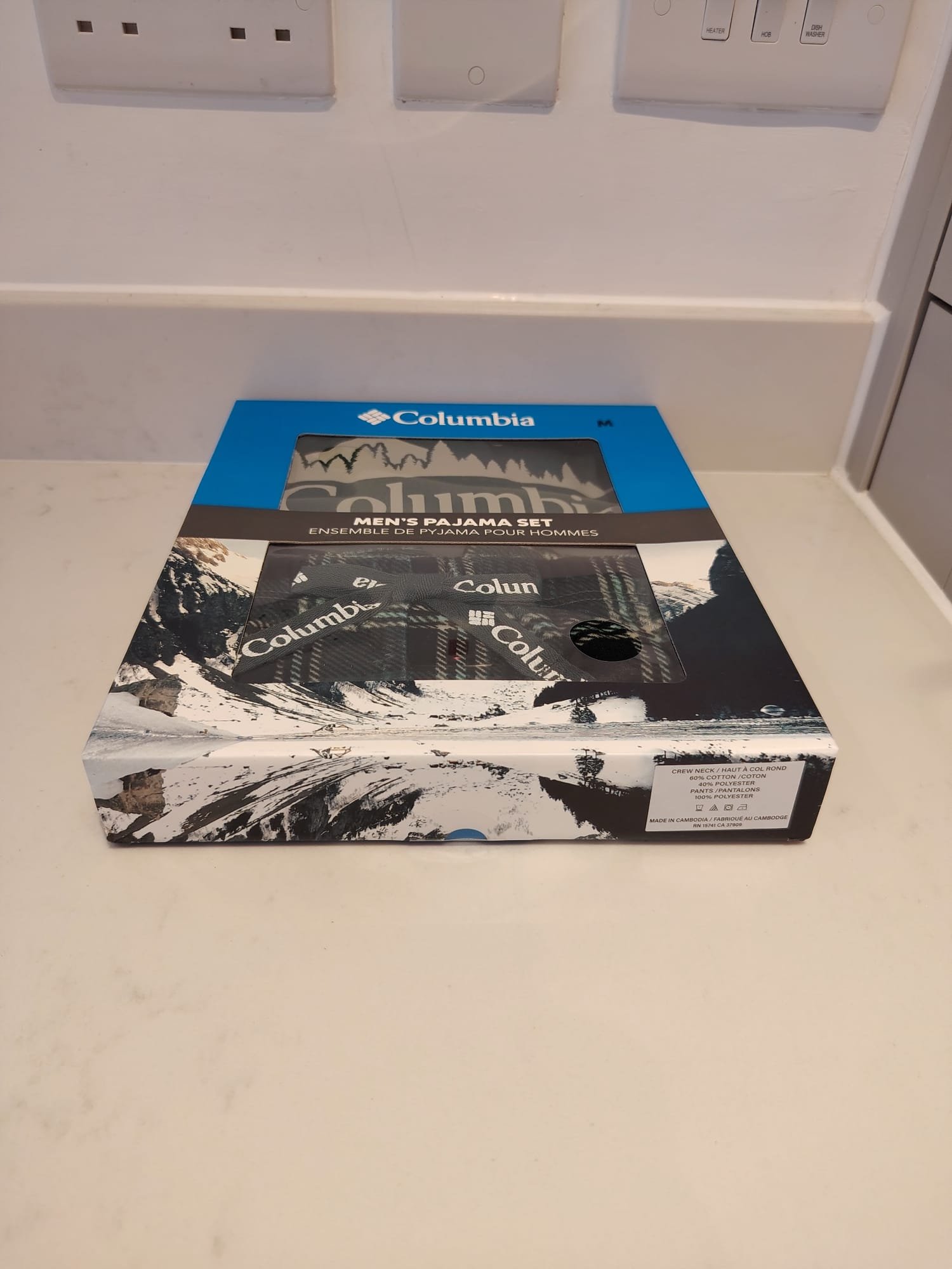 Columbia Men’s Boxed Pyjama Set — M — original detail photograph
