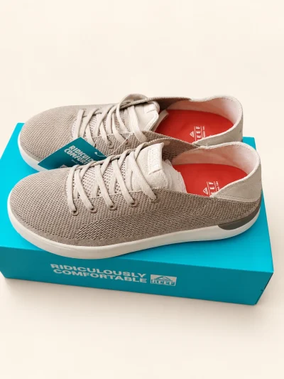 REEF Swellsole Neptune Trainers — Tan, UK 9 — product photograph