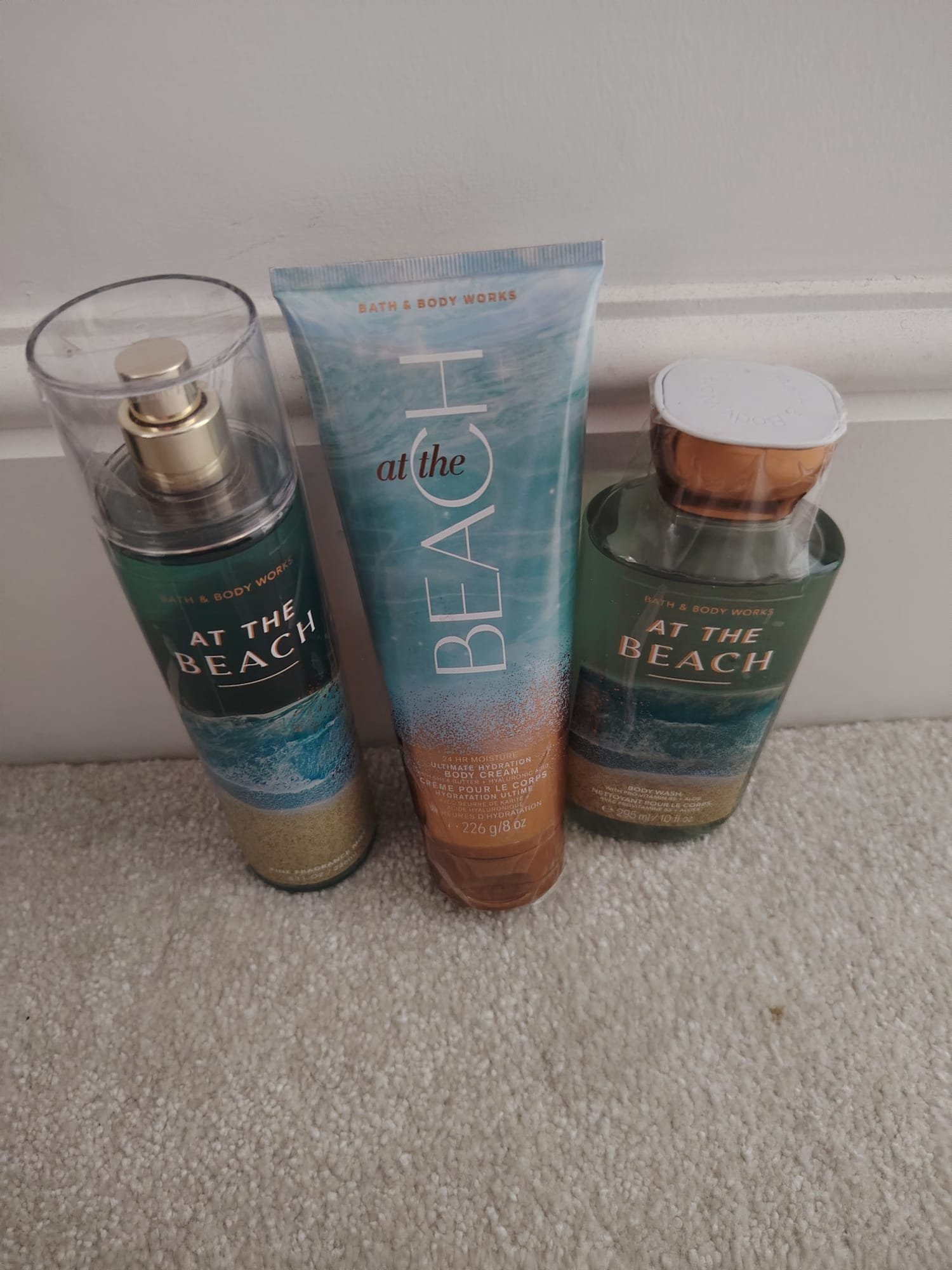 Bath & Body Works At the Beach Body Care Set — 3 Pieces — original product photograph 1